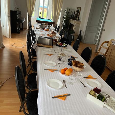 Bed and Breakfast Chateau Camus Монмаро Экстерьер фото